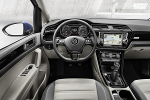 Nový Volkswagen Touran 2015