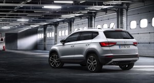 SEAT-ATECA-11 small