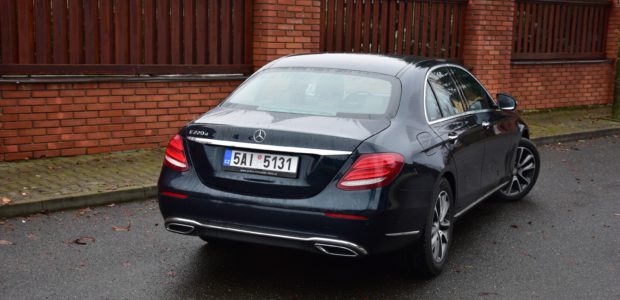 Mercedes-Benz E 220d