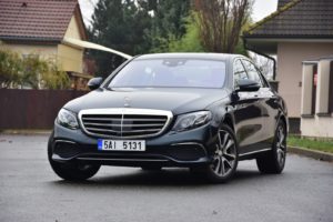 Mercedes-Benz E 220d
