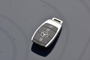 Mercedes-Benz E 220d