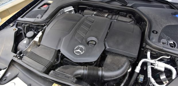Mercedes-Benz E 220d