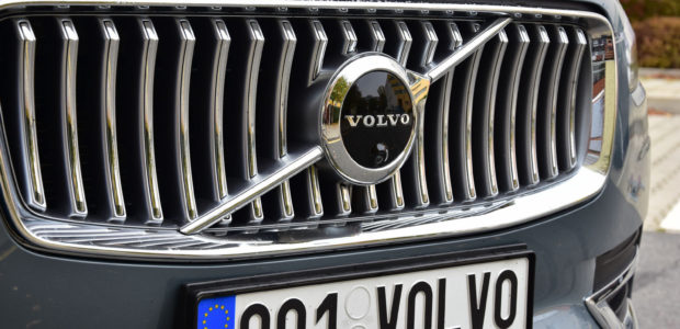 Volvo XC90 B5