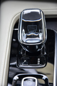 Volvo XC90 B5