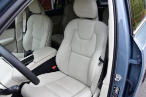 Volvo XC90 B5