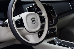 Volvo XC90 B5